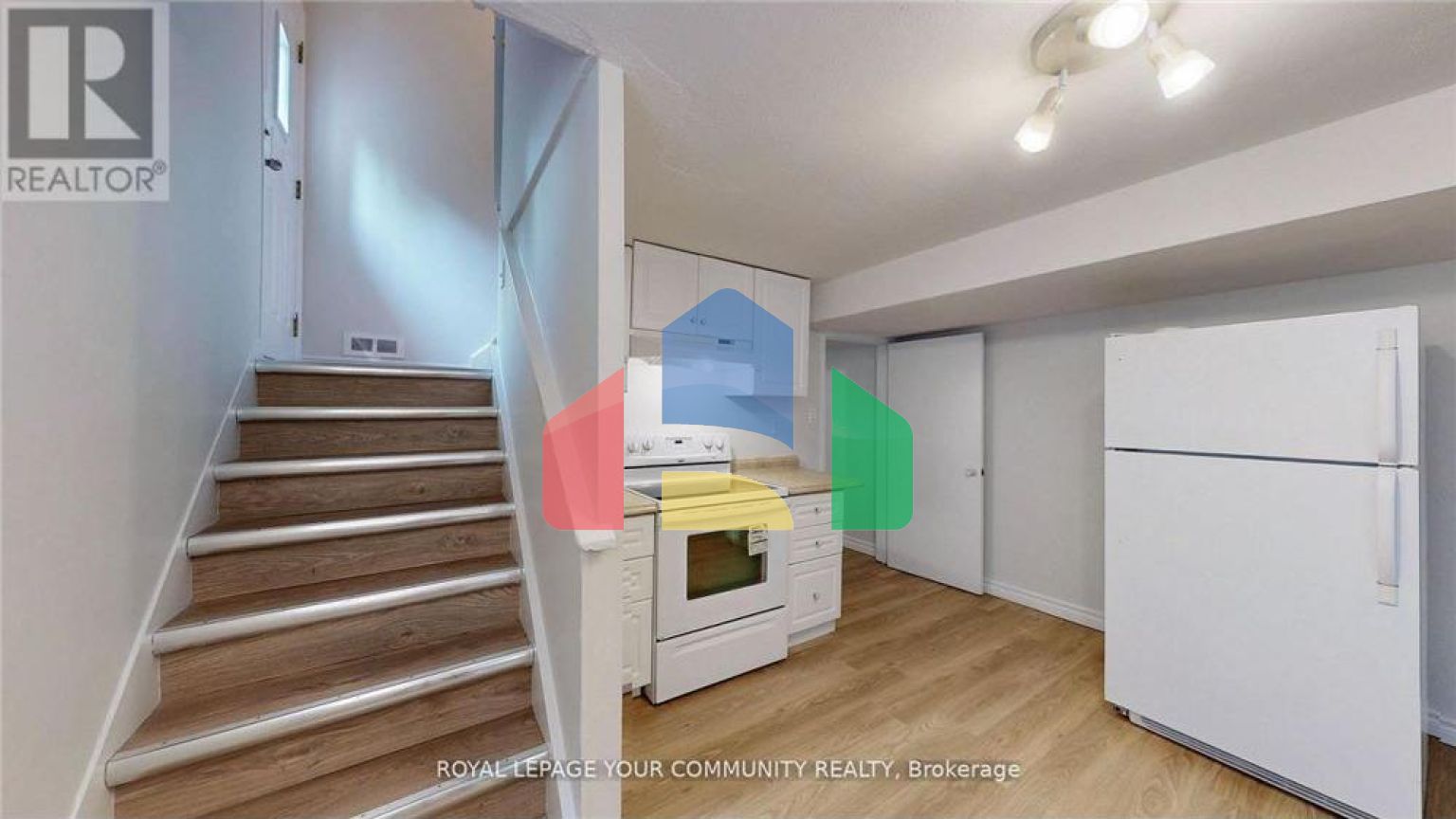 Residential - Single Family Home - Toronto, Canada - Canada