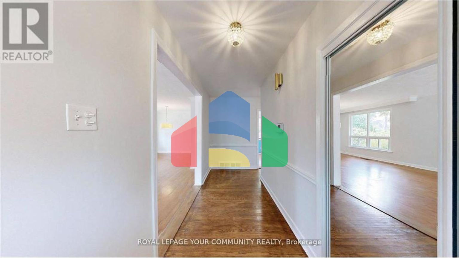 Residential - Single Family Home - Toronto, Canada - Canada