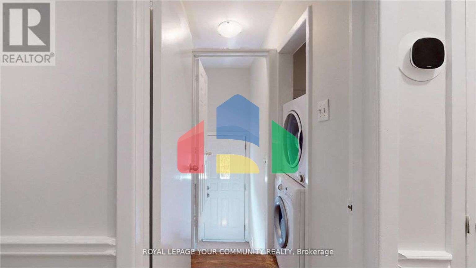 Residential - Single Family Home - Toronto, Canada - Canada