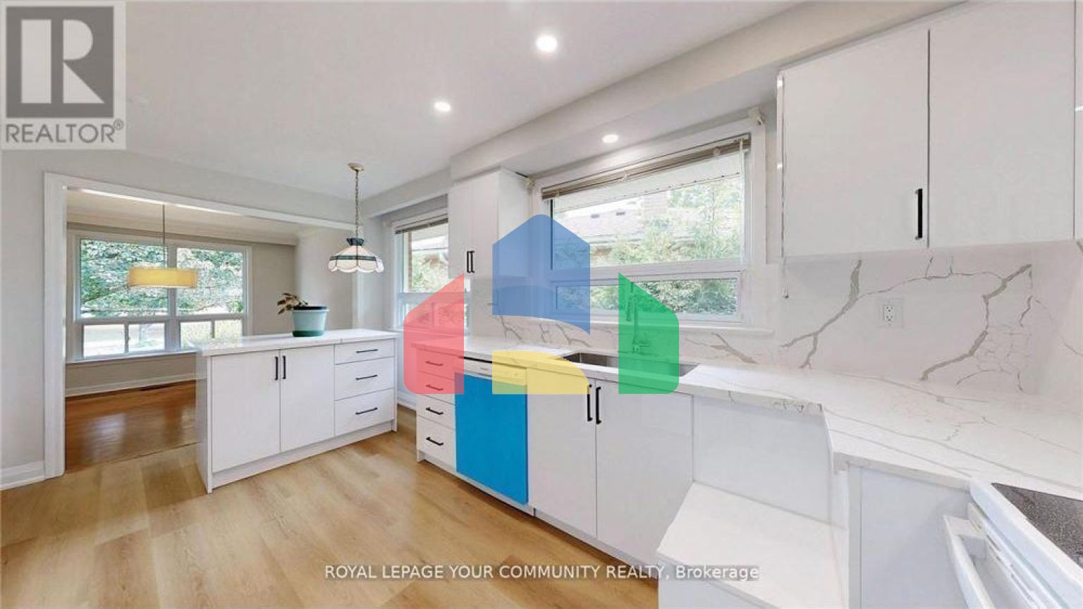 Residential - Single Family Home - Toronto, Canada - Canada