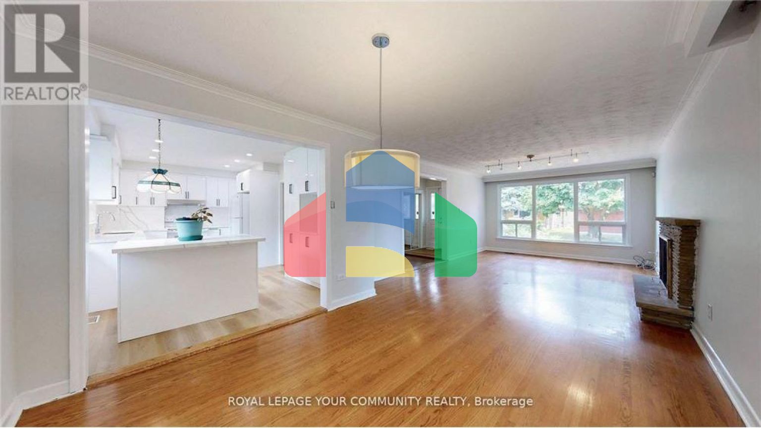 Residential - Single Family Home - Toronto, Canada - Canada