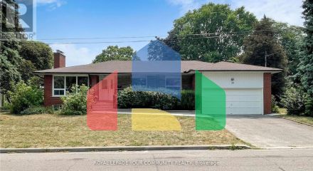 Residential - Single Family Home - Toronto, Canada - Canada