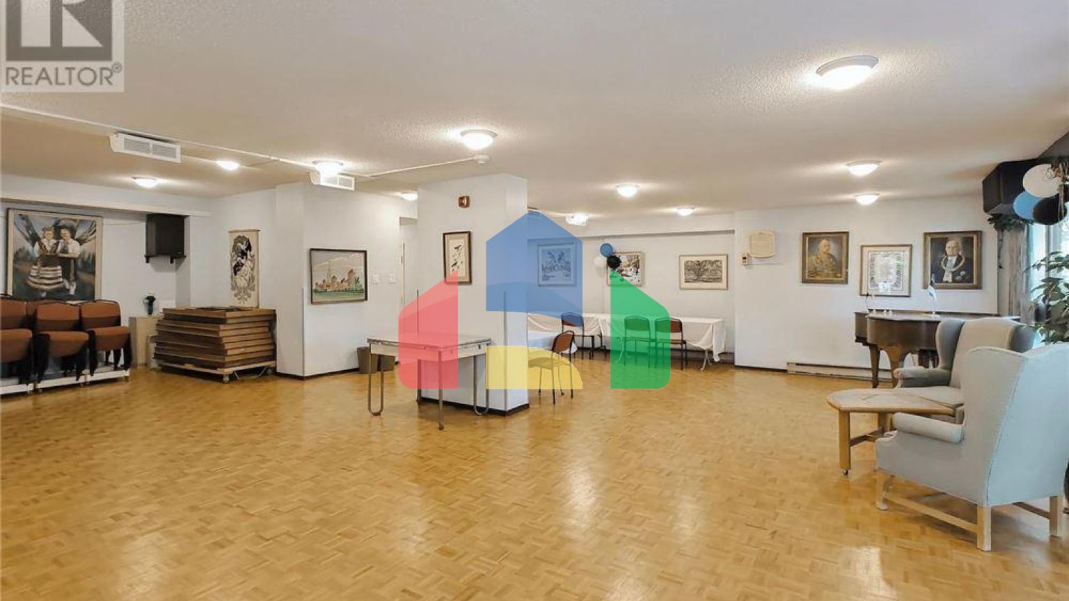 Residential - Condo/Apartment - Toronto, Canada - Canada