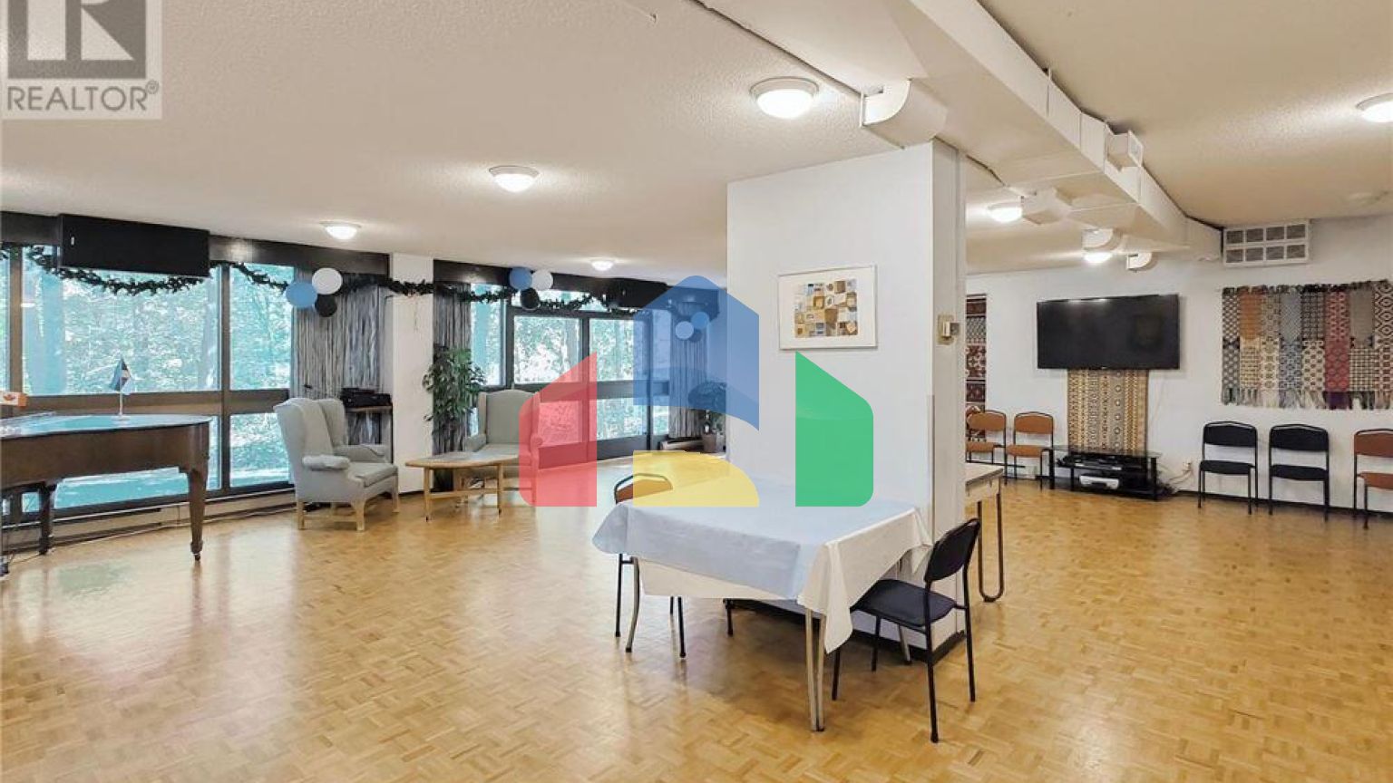 Residential - Condo/Apartment - Toronto, Canada - Canada