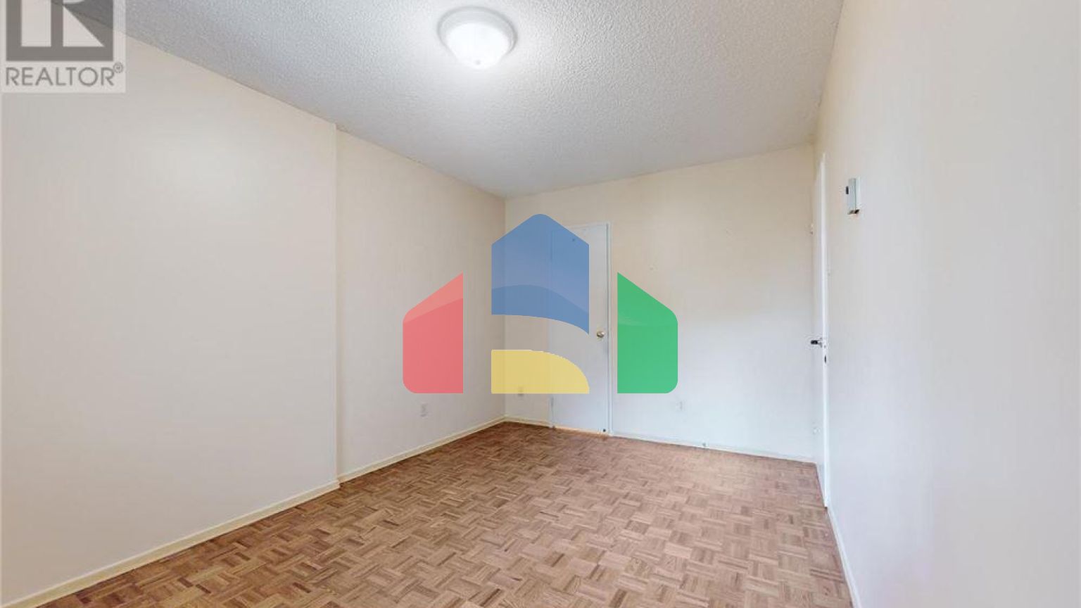 Residential - Condo/Apartment - Toronto, Canada - Canada