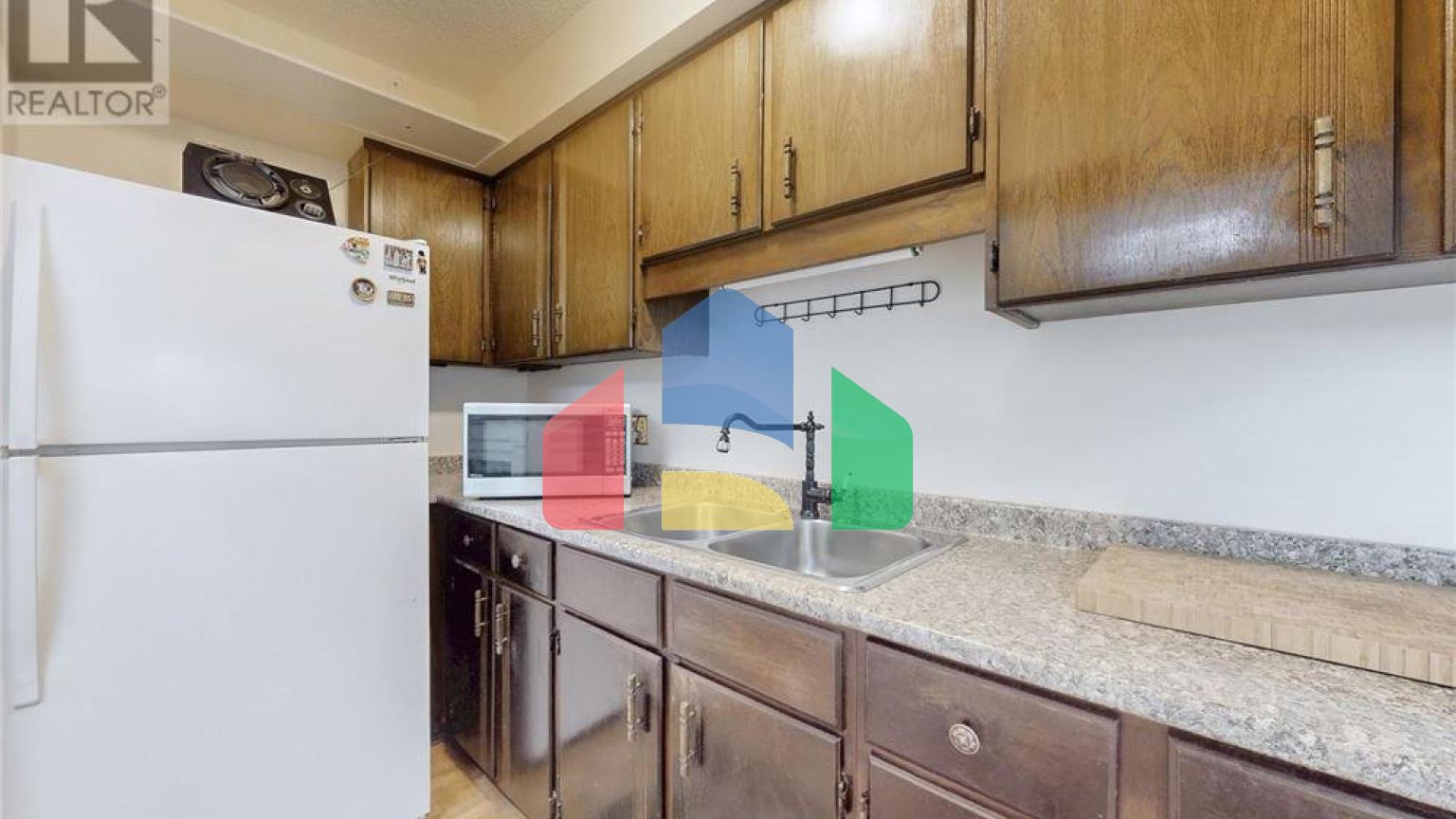 Residential - Condo/Apartment - Toronto, Canada - Canada