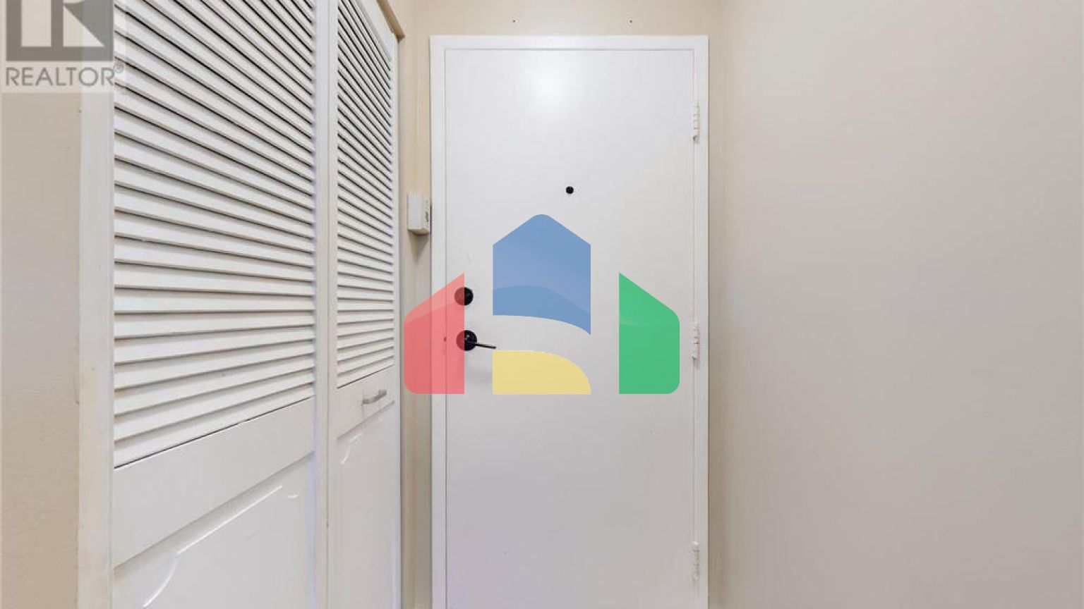 Residential - Condo/Apartment - Toronto, Canada - Canada