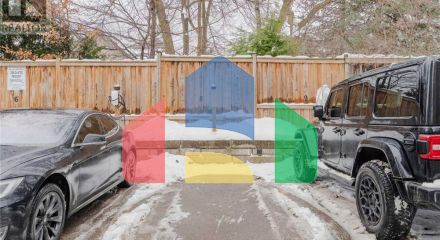 Residential - Single Family Home - Toronto, Canada - Canada