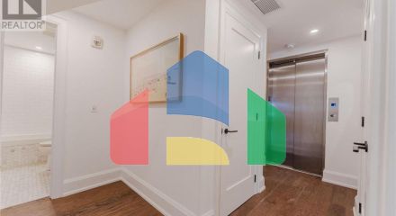 Residential - Single Family Home - Toronto, Canada - Canada