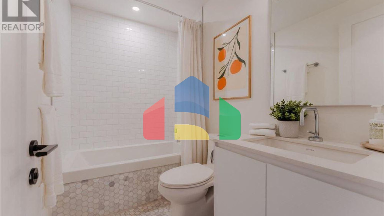 Residential - Single Family Home - Toronto, Canada - Canada