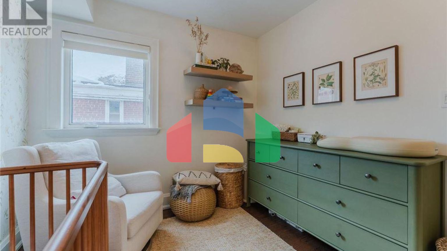 Residential - Single Family Home - Toronto, Canada - Canada