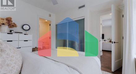 Residential - Single Family Home - Toronto, Canada - Canada