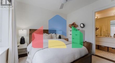 Residential - Single Family Home - Toronto, Canada - Canada