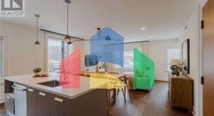 Residential - Single Family Home - Toronto, Canada - Canada