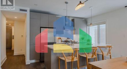 Residential - Single Family Home - Toronto, Canada - Canada