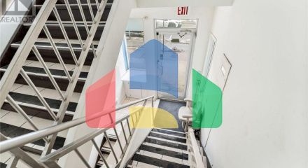 Commercial - Commercial/Retail - Toronto, Canada - Canada