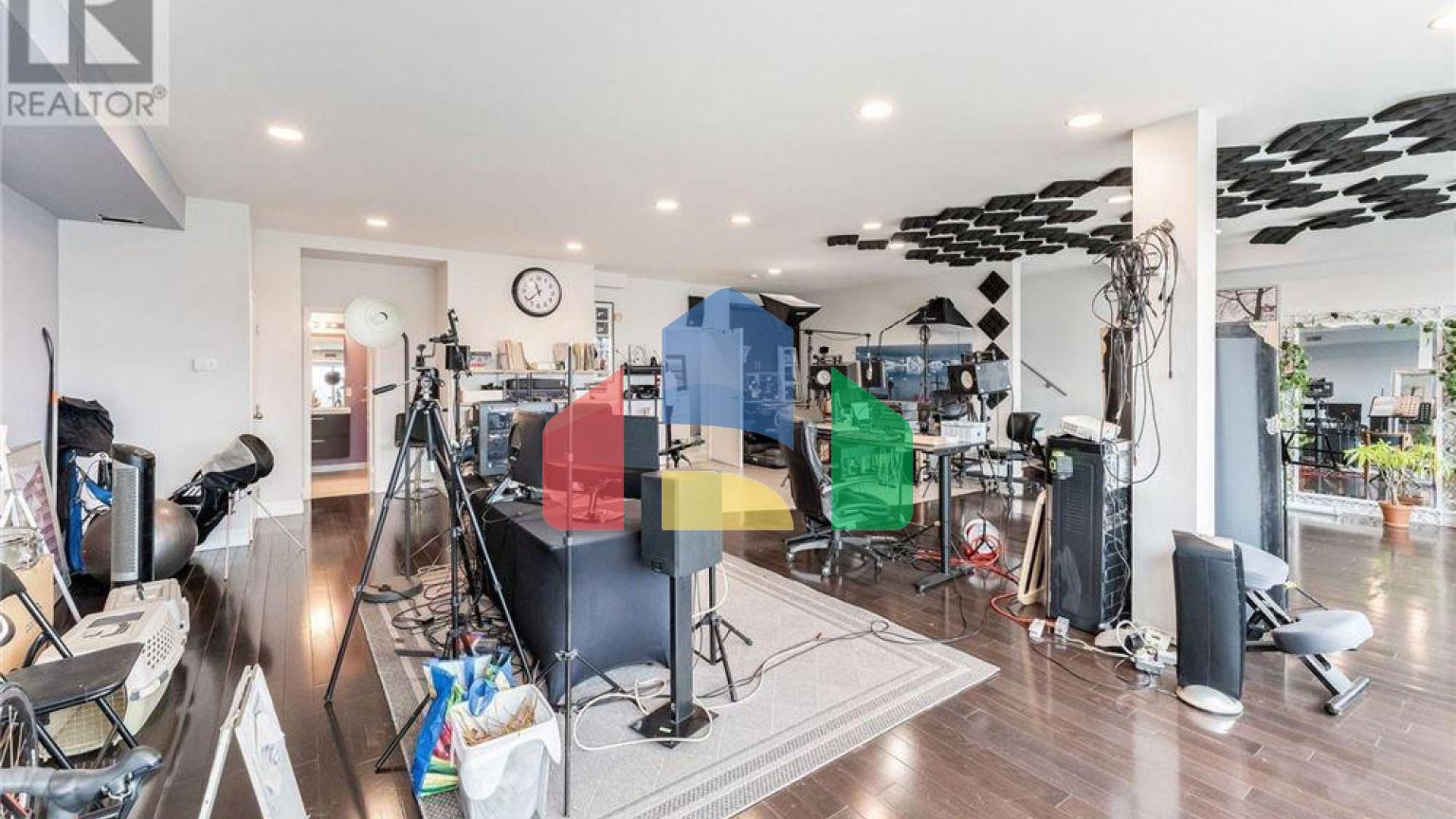 Commercial - Commercial/Retail - Toronto, Canada - Canada