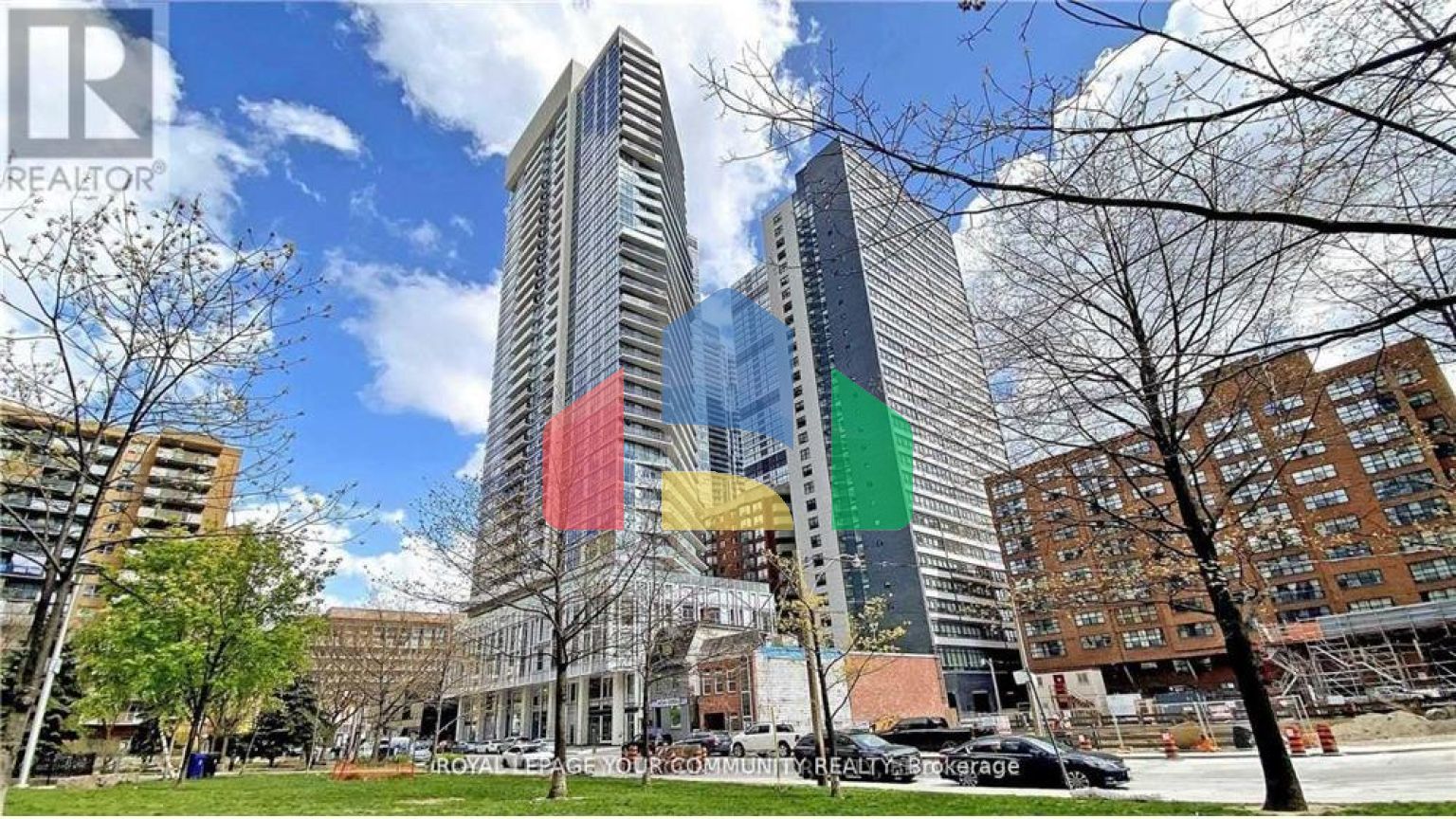 Residential - Single Family Home - Toronto, Canada - Canada