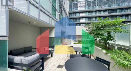 Residential - Single Family Home - Toronto, Canada - Canada