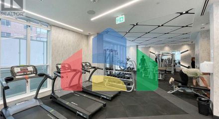 Residential - Single Family Home - Toronto, Canada - Canada