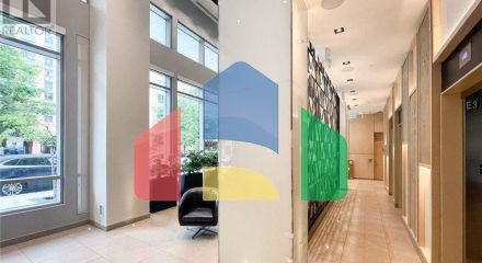 Residential - Single Family Home - Toronto, Canada - Canada