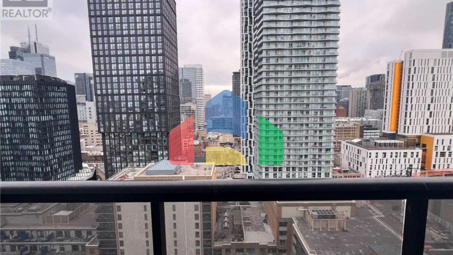 Residential - Single Family Home - Toronto, Canada - Canada