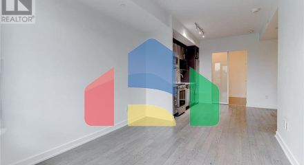 Residential - Single Family Home - Toronto, Canada - Canada