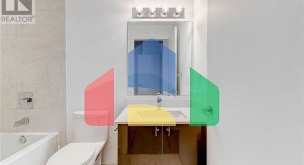 Residential - Single Family Home - Toronto, Canada - Canada