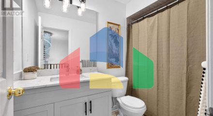 Residential - Single Family Home - Toronto, Canada - Canada