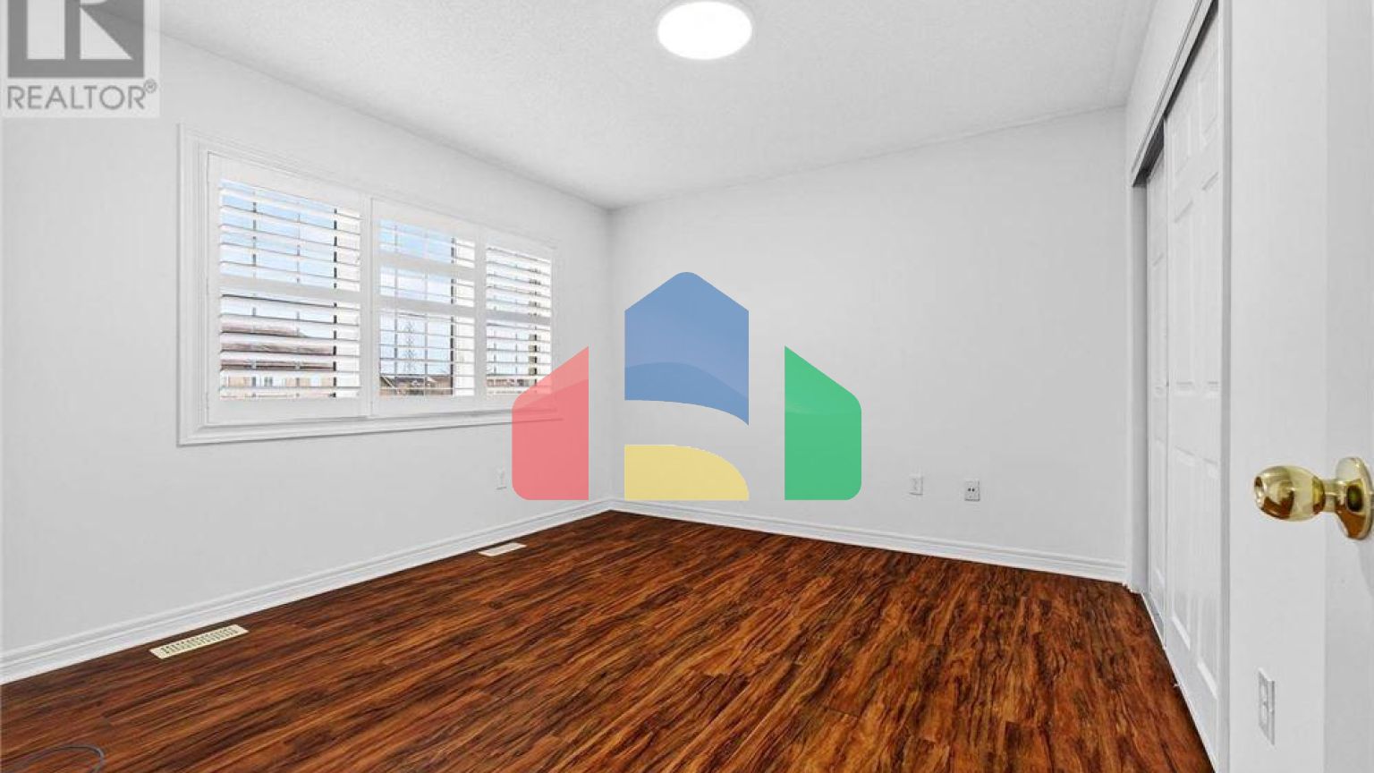 Residential - Single Family Home - Toronto, Canada - Canada