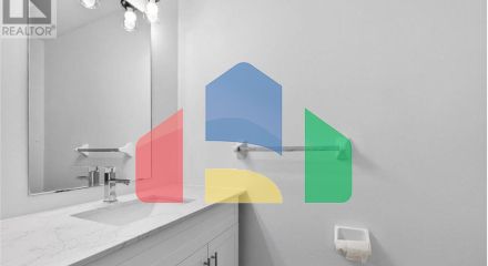 Residential - Single Family Home - Toronto, Canada - Canada