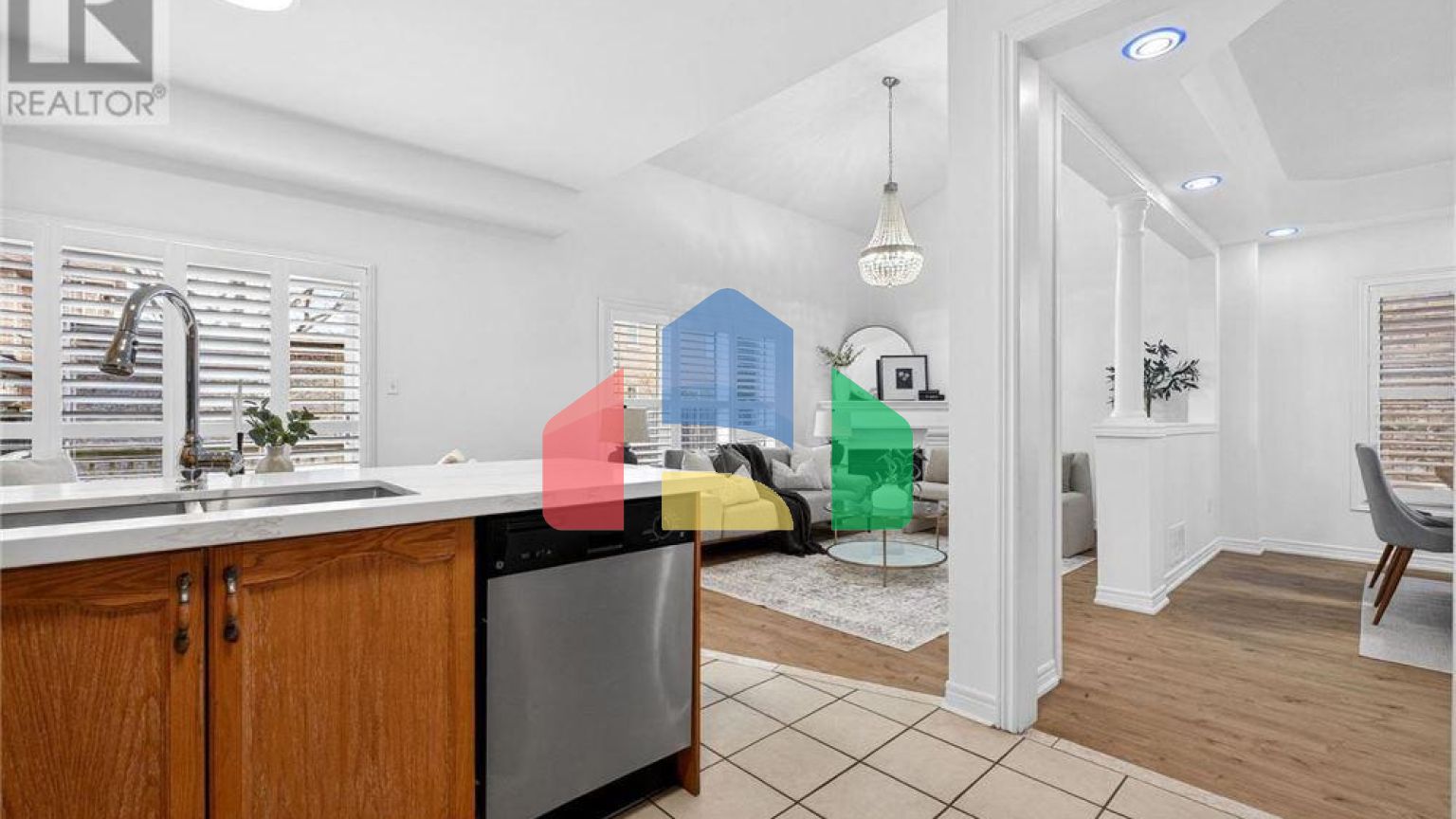 Residential - Single Family Home - Toronto, Canada - Canada