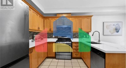 Residential - Single Family Home - Toronto, Canada - Canada