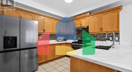 Residential - Single Family Home - Toronto, Canada - Canada