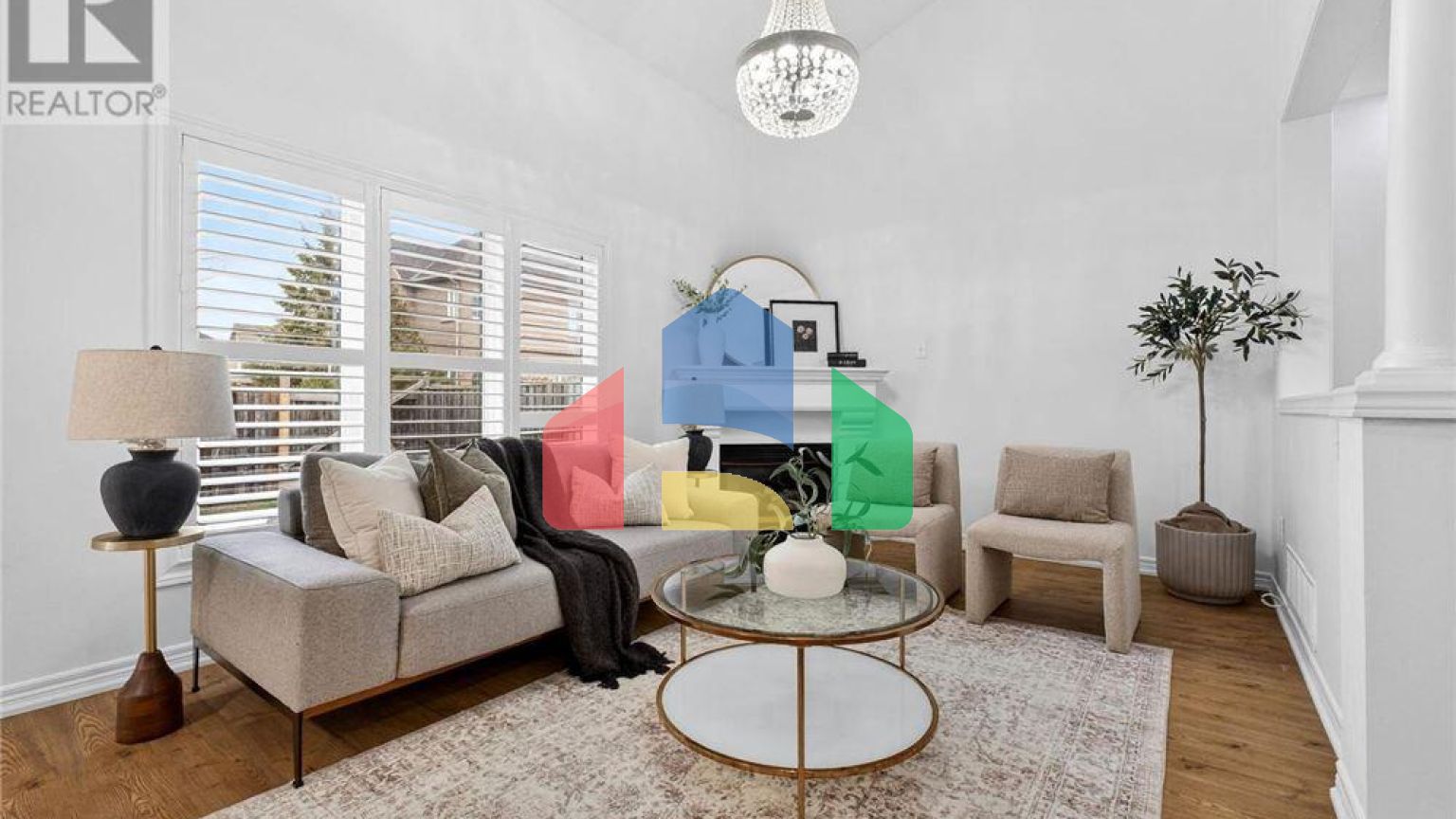 Residential - Single Family Home - Toronto, Canada - Canada