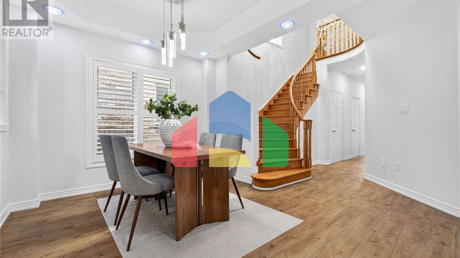 Residential - Single Family Home - Toronto, Canada - Canada