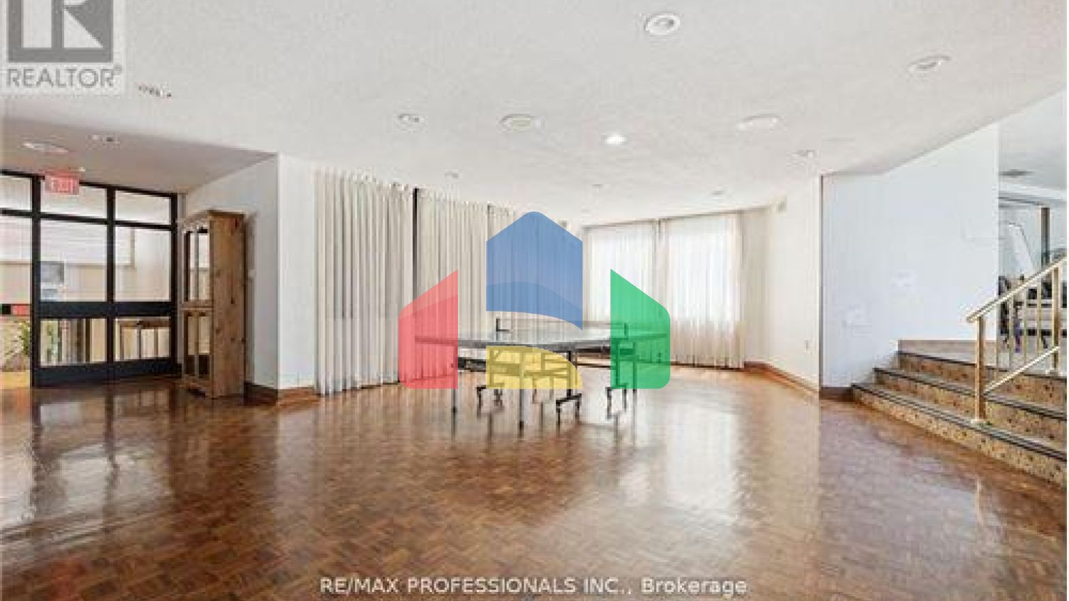 Residential - Condo/Apartment - Toronto, Canada - Canada