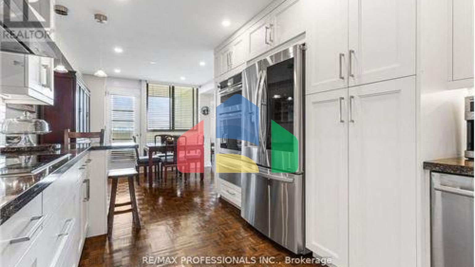 Residential - Condo/Apartment - Toronto, Canada - Canada