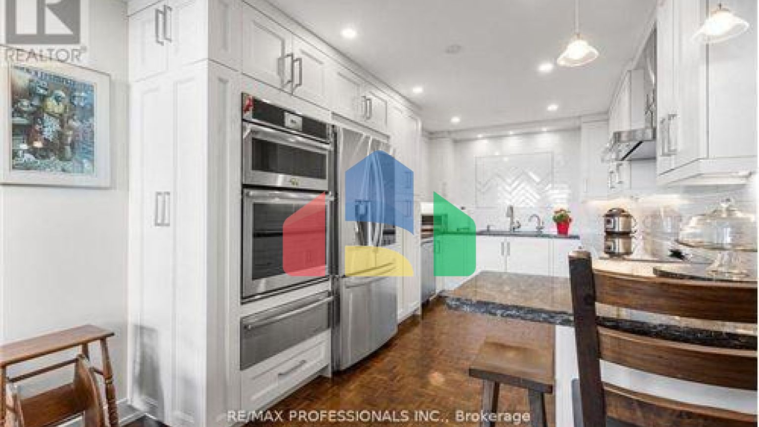 Residential - Condo/Apartment - Toronto, Canada - Canada