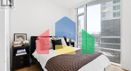 Residential - Single Family Home - Toronto, Canada - Canada