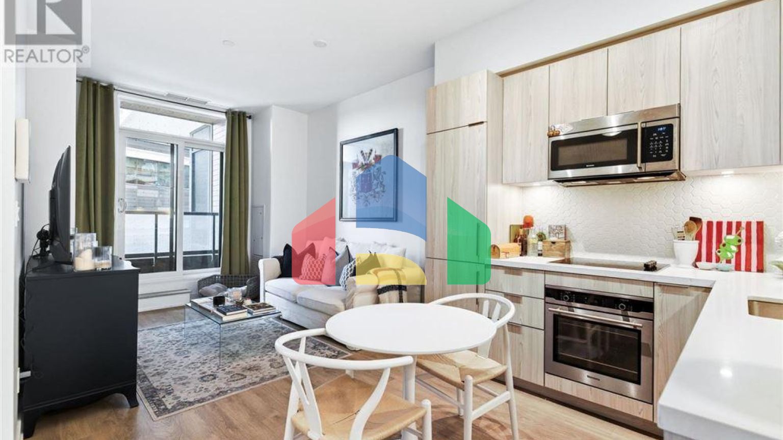 Residential - Single Family Home - Toronto, Canada - Canada