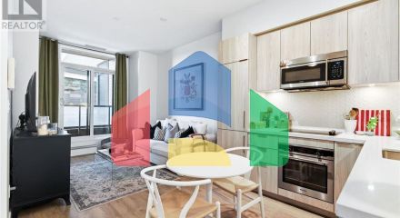 Residential - Single Family Home - Toronto, Canada - Canada