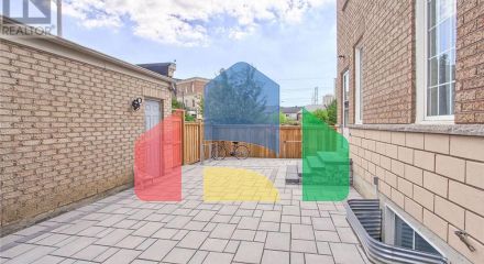 Residential - Single Family Home - Toronto, Canada - Canada