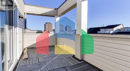 Residential - Single Family Home - Toronto, Canada - Canada