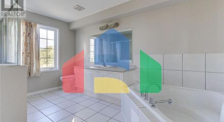 Residential - Single Family Home - Toronto, Canada - Canada