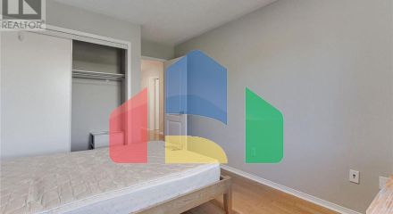 Residential - Single Family Home - Toronto, Canada - Canada