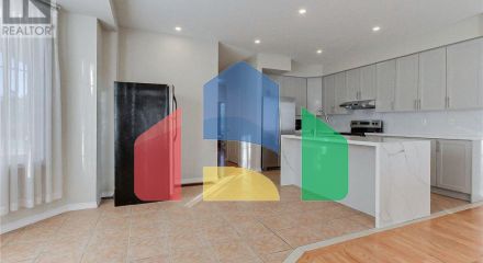 Residential - Single Family Home - Toronto, Canada - Canada