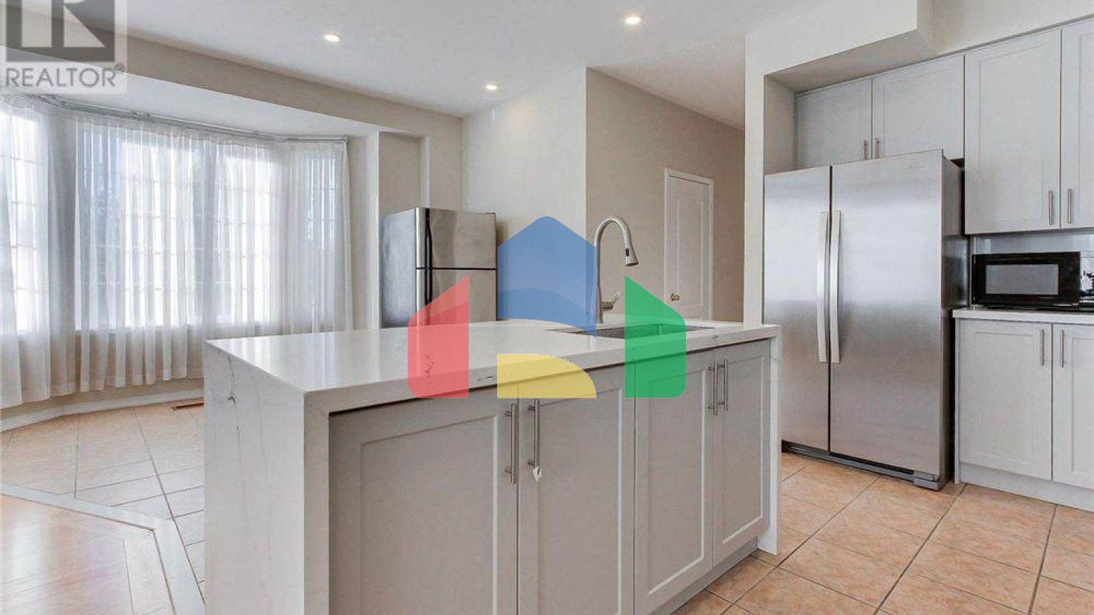 Residential - Single Family Home - Toronto, Canada - Canada