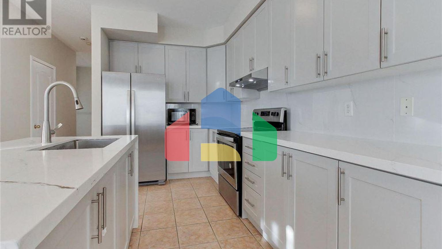 Residential - Single Family Home - Toronto, Canada - Canada