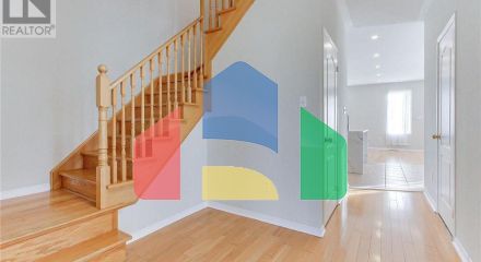 Residential - Single Family Home - Toronto, Canada - Canada